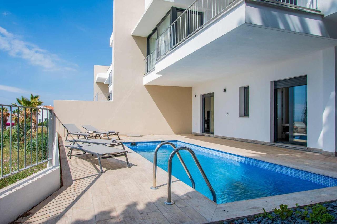 Capistrano Garden, Piscina Privada Y Vistas Al Mar Villa Нерха Екстериор снимка